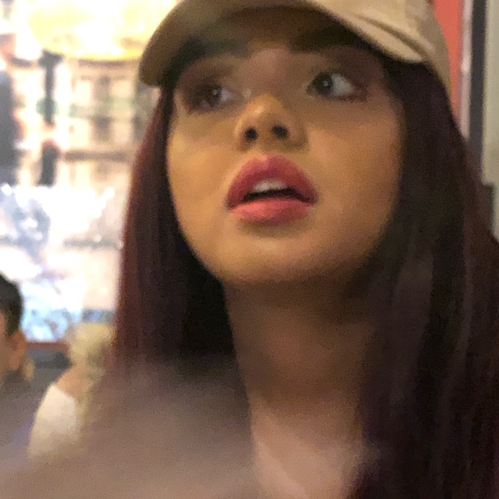 Meet your Posher, Sulie